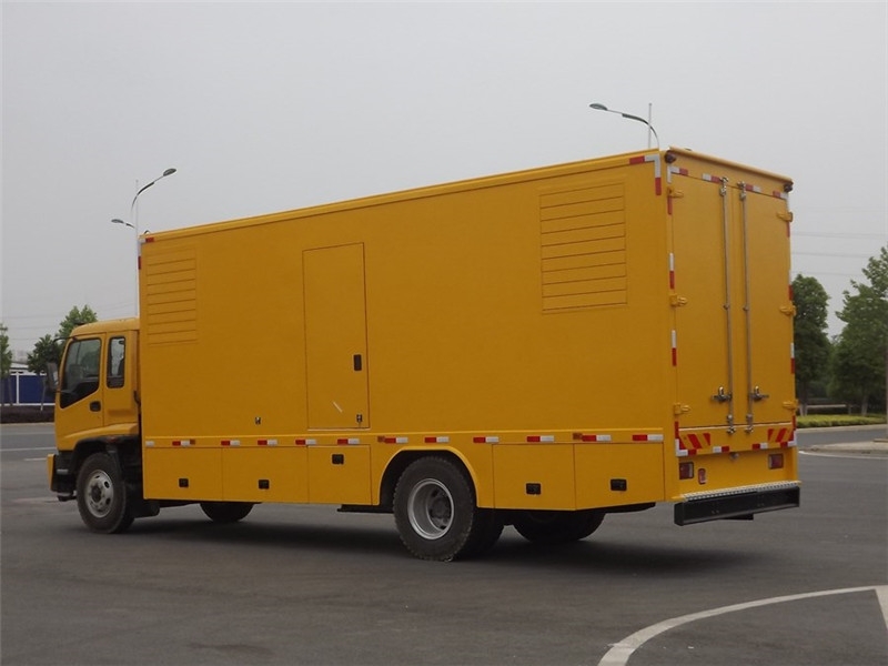 平坝出租发电机-柴油发电机组电压低报警怎么办？