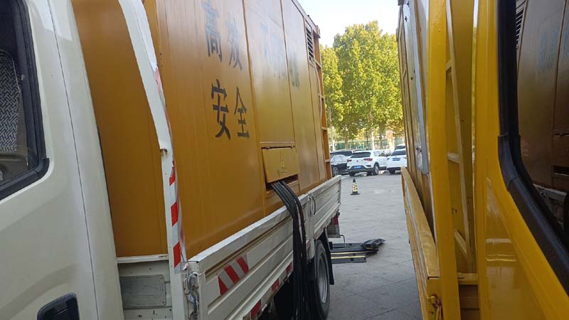 平坝如何判断柴油发电机组和UPS电源的切换时间是否符合要求？
