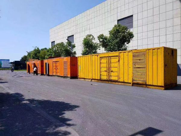 平坝环境温度变化对柴油发电机组的性能有哪些具体影响？