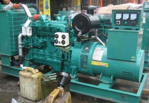 平坝冬季启动柴油发电机时，如何避免电瓶过度放电？